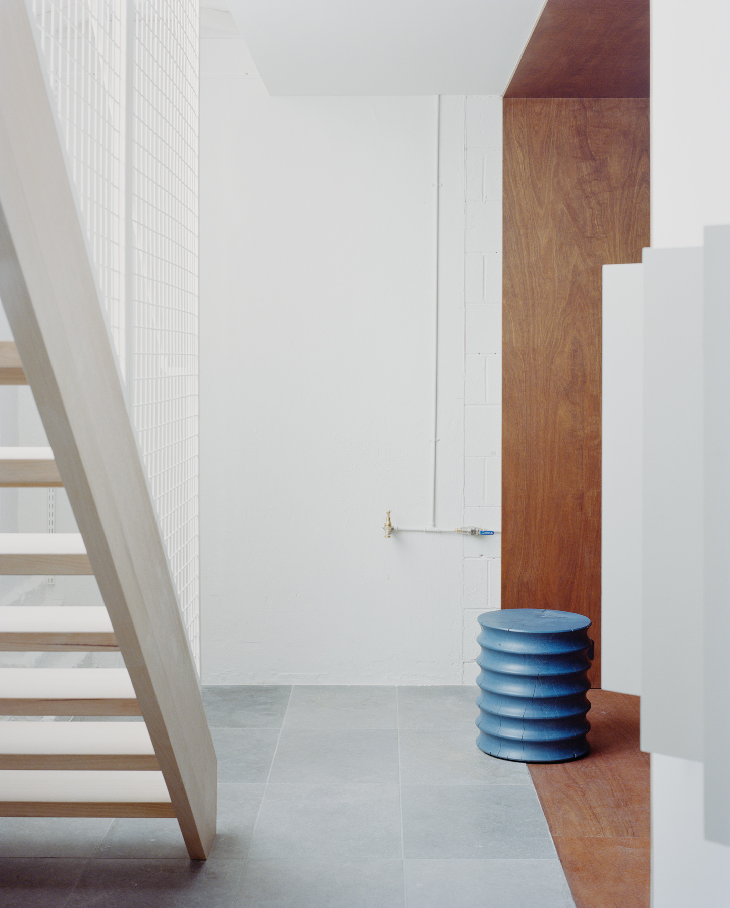 墨尔本 Kerr 街公寓 | 工业风与现代家庭生活的完美融合-28