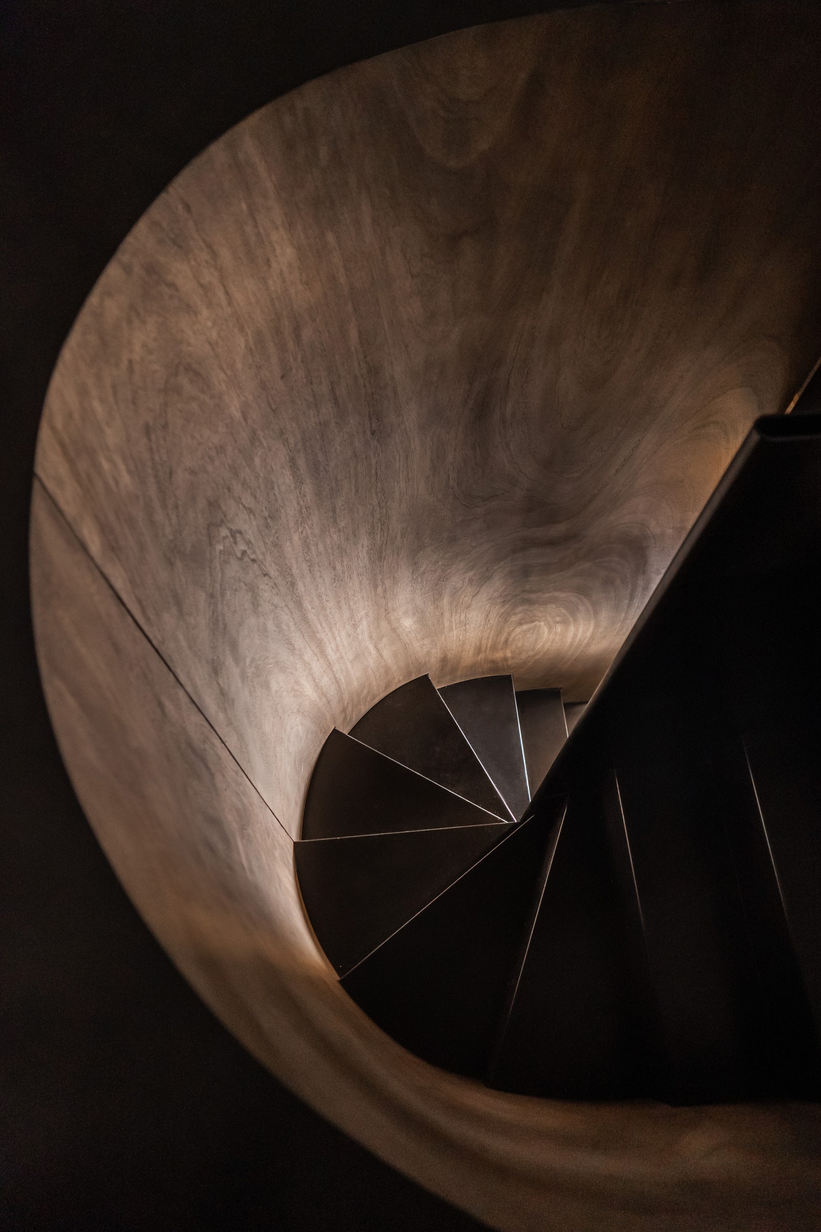 五大创意楼梯设计,打造极致空间利用-1