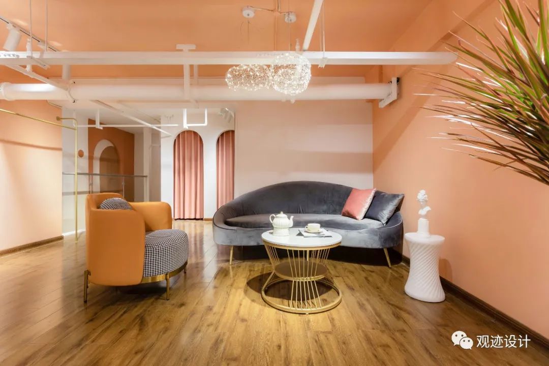 美女设计师打造的女性专属衣橱空间-60