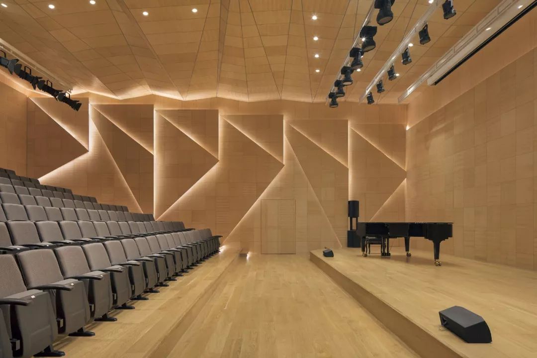 佛罗伦萨（大连）文化艺术交流中心设计  槃达建筑事务所-27