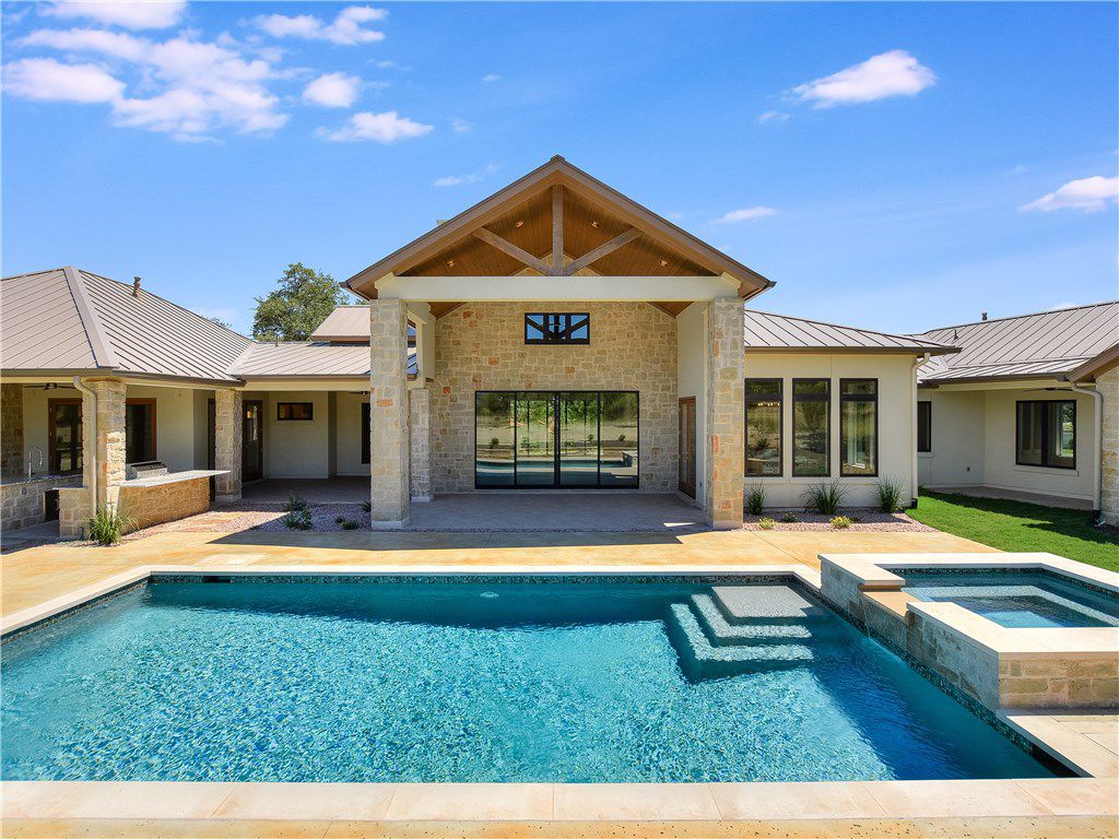 Flagler Hill Country Farmhouse | Elliot Johnson, AIA-25