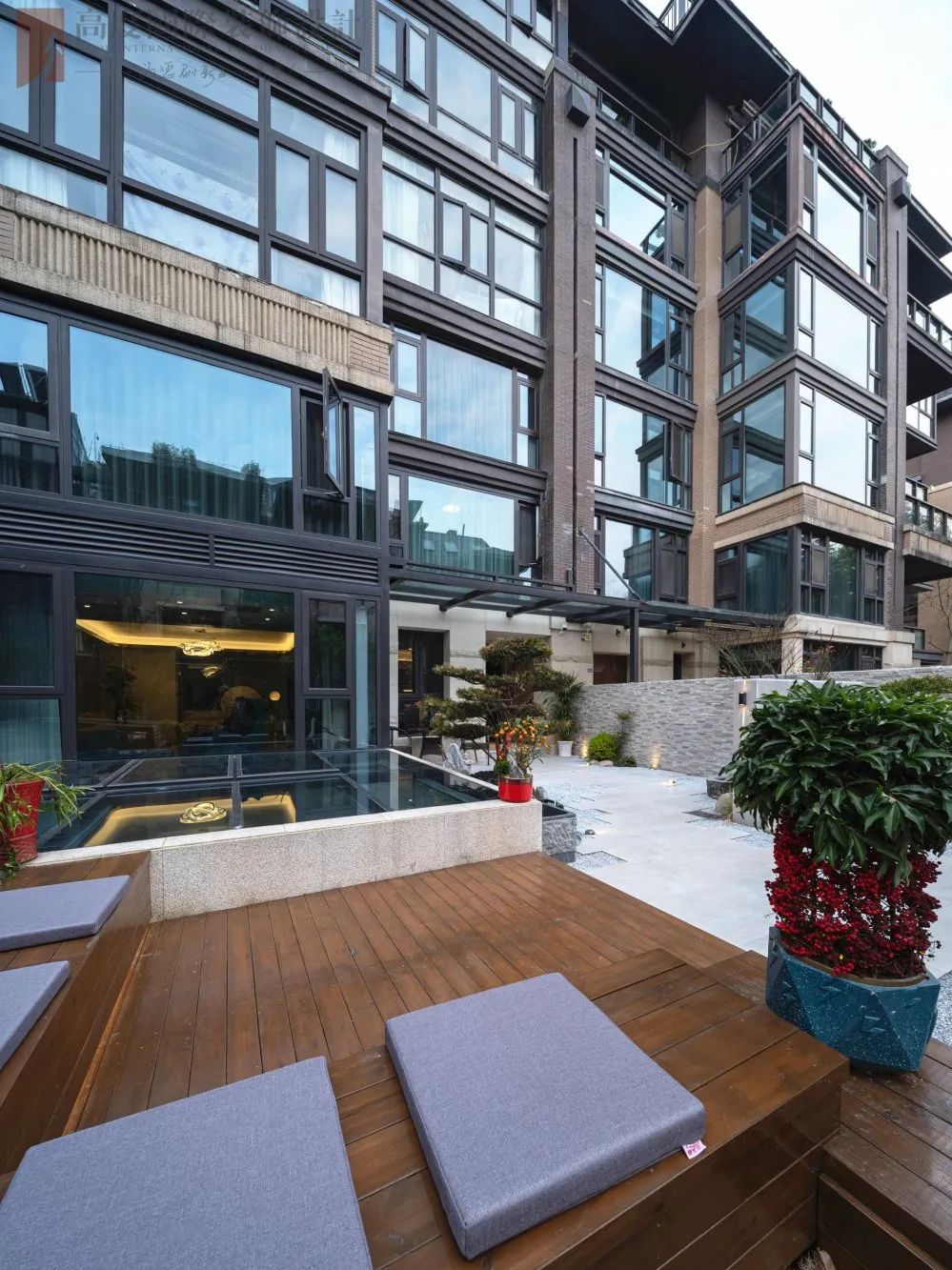 现代轻奢风格纯水岸别墅设计丨中国武汉丨高度国际装饰设计集团武汉公司-65