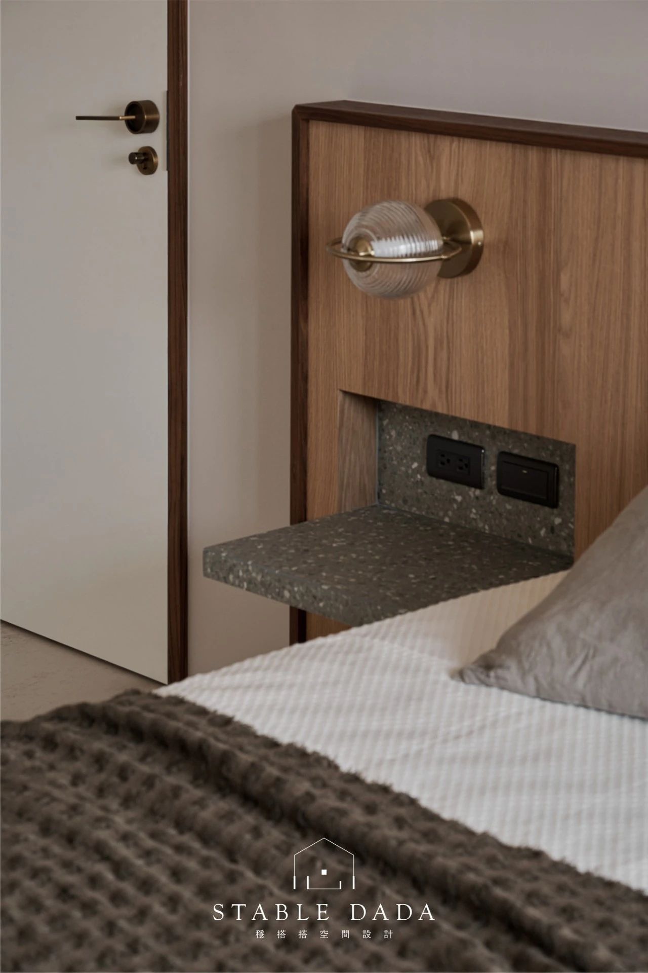 台北黑胡桃木小豪宅丨中国台北-27