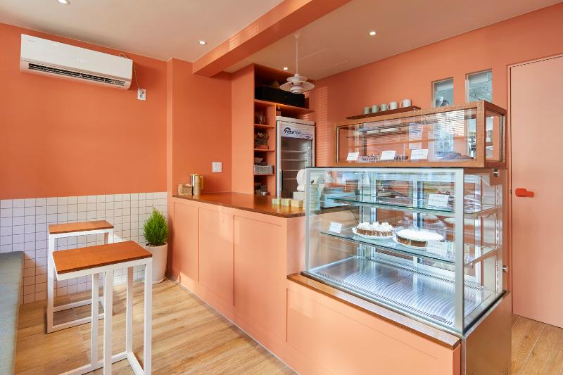 温馨 10 坪小屋，黄点配色展现生活美学-3