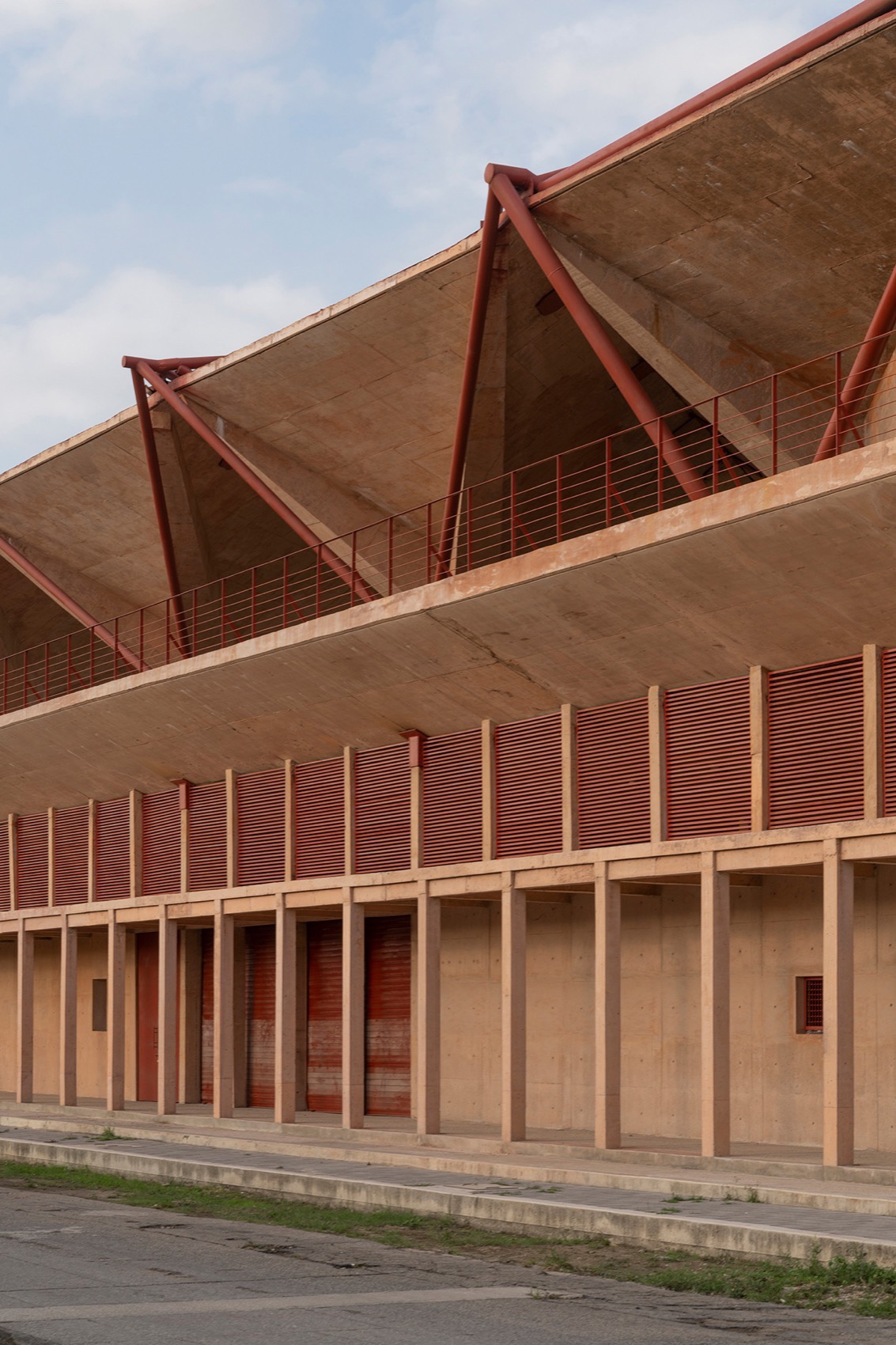 Manuel Vargas Izquierdo棒球场与体育中心,墨西哥 / CCA-27