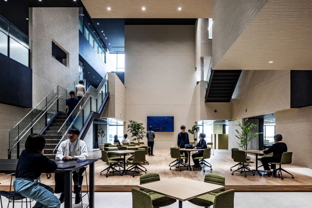 SUBARU Innovation Hub 斯巴鲁创新中心丨日本群马丨株式会社日建设计-7