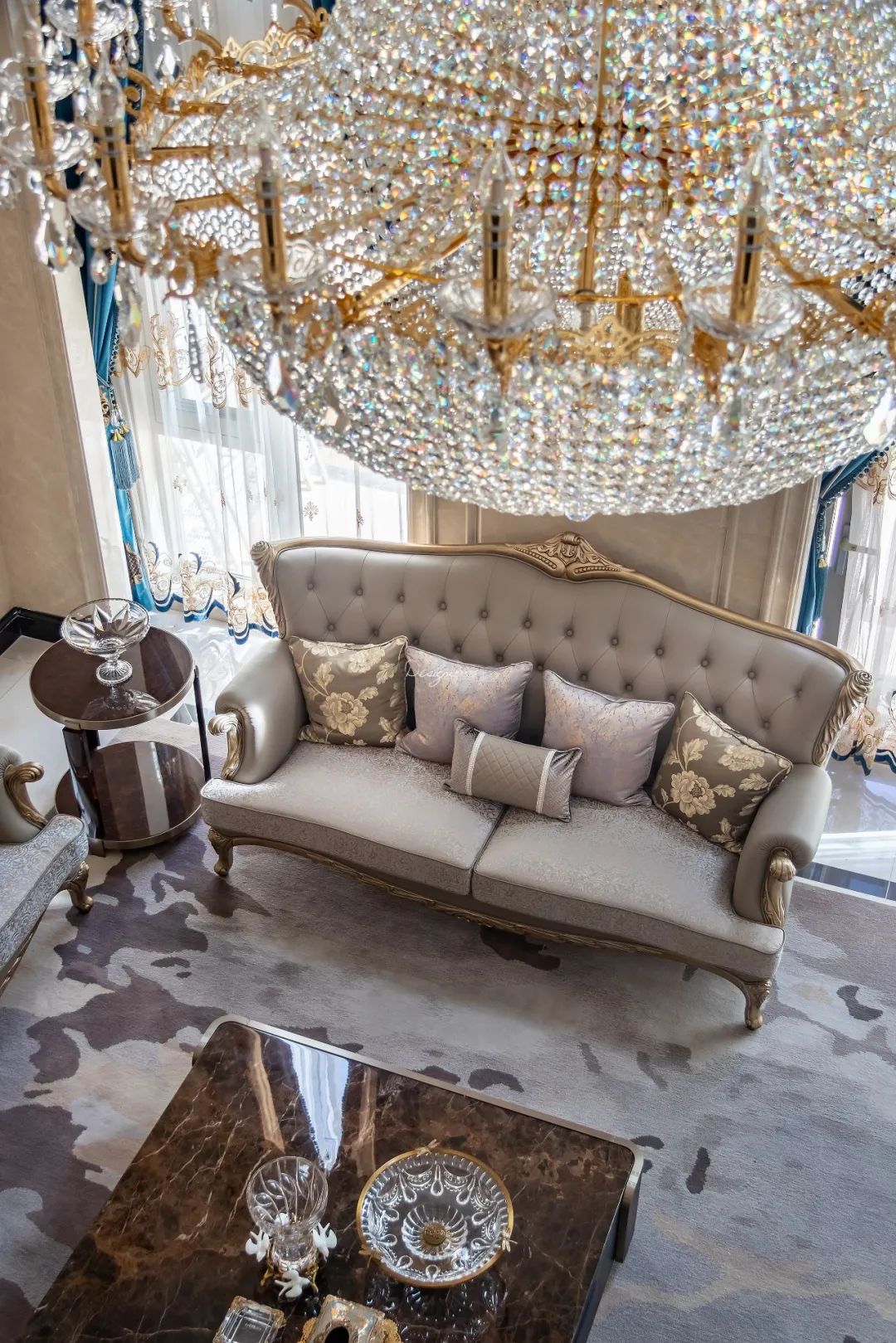 滇池 ONE 古典混搭风别墅丨昆明紫苹果-35