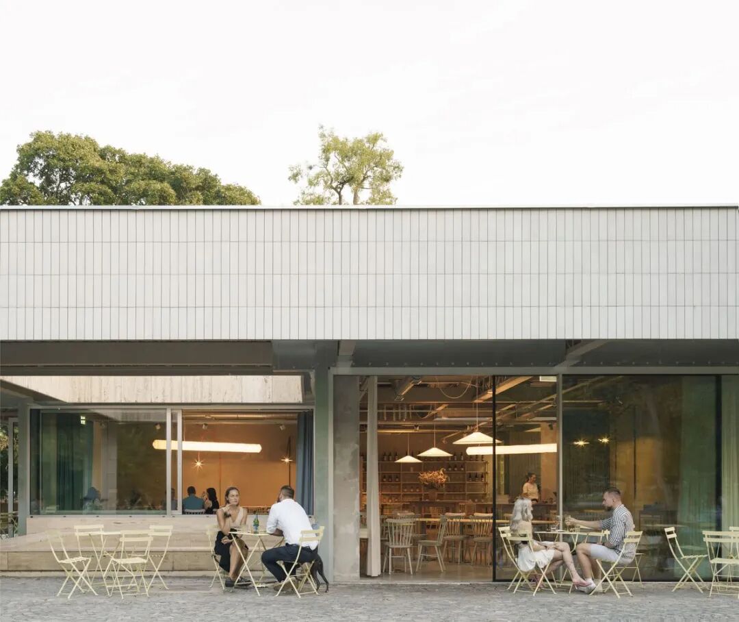 费迪南德餐厅（Bistro Ferdinand）丨斯洛伐克布拉迪斯拉发丨新租设计（未明确具体主体）-24