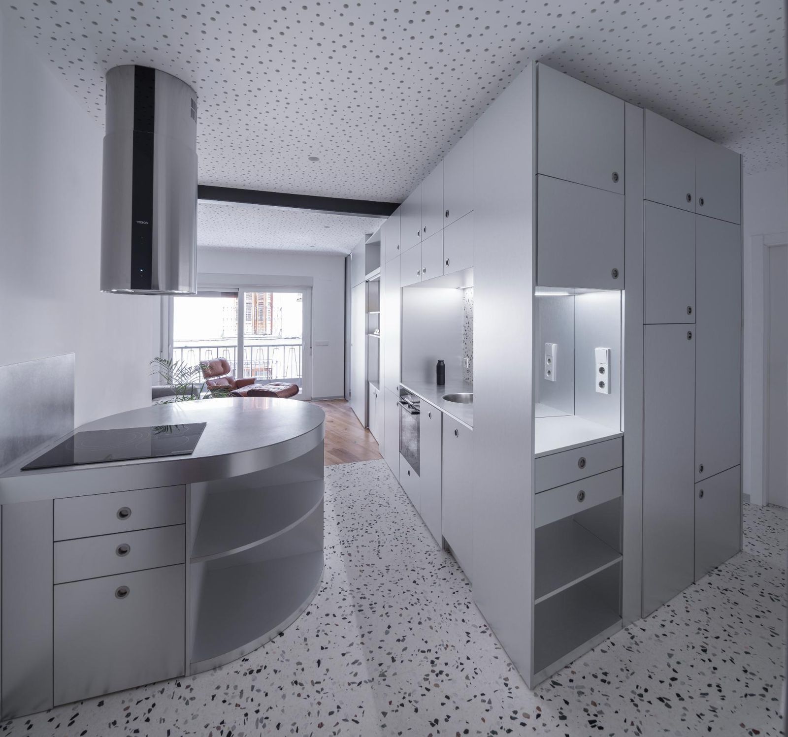 马德里马拉萨尼亚区“魔法三角形”住宅改造丨西班牙马德里丨Pedro Pitarch-14