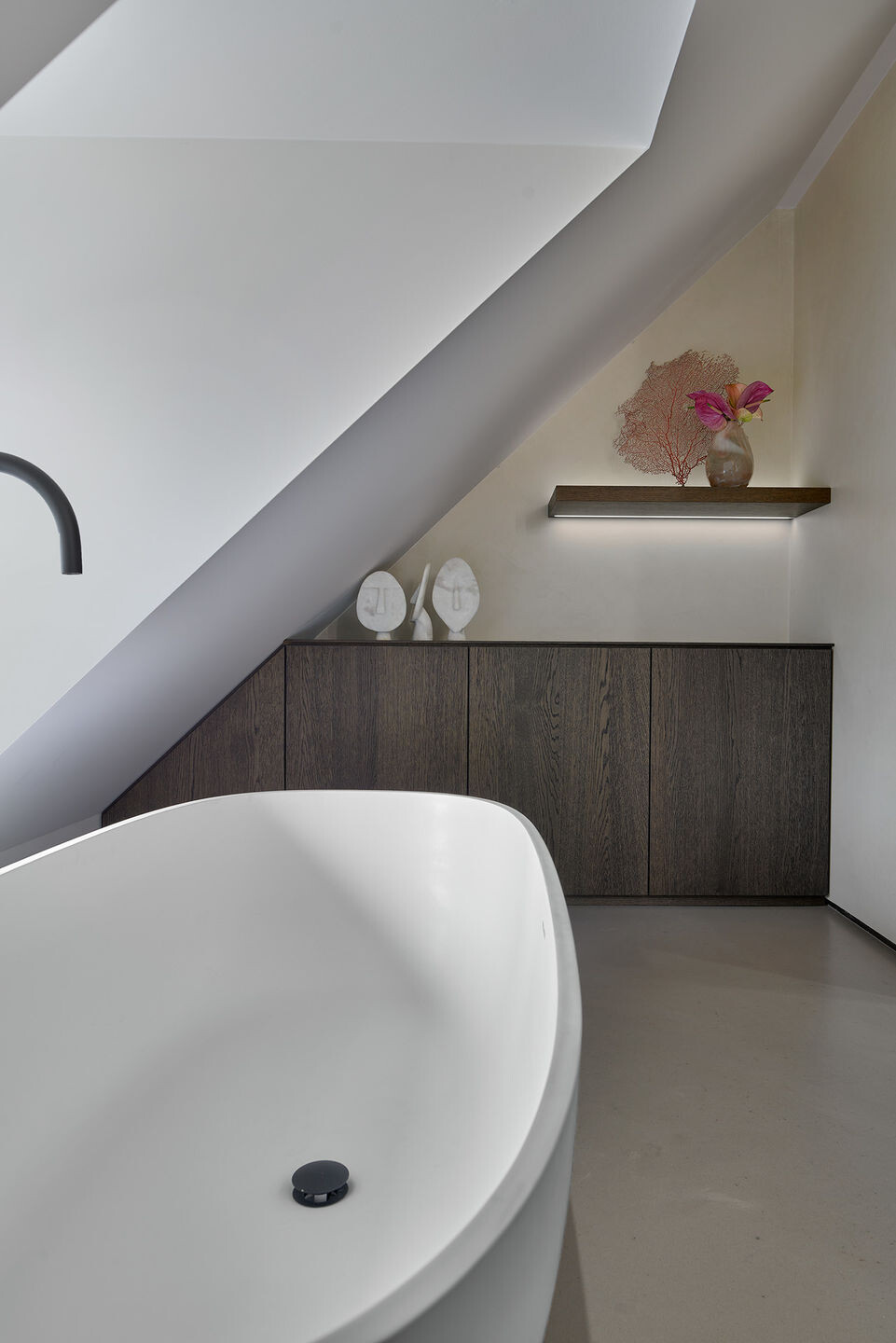 马斯特里赫特 Loft · Robert Kolenik 的酒店式工业风设计-28