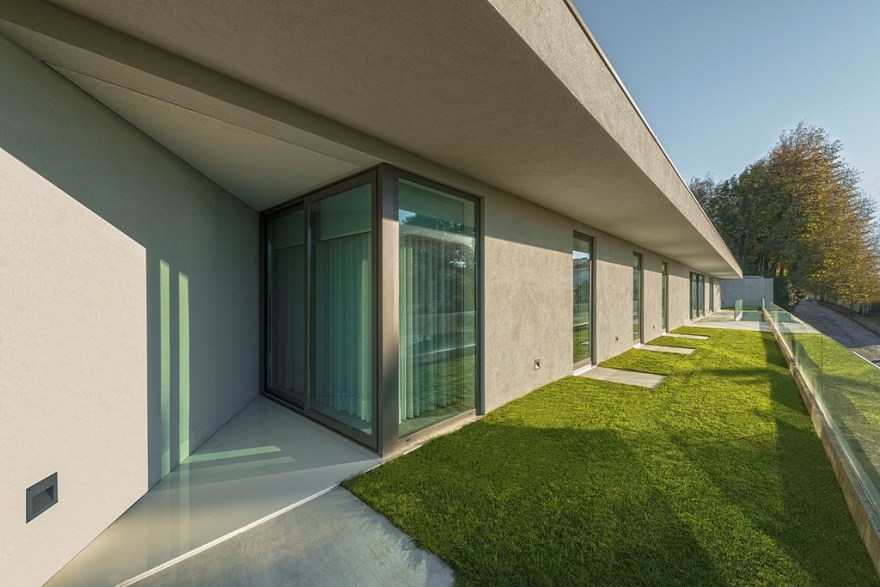 光伏住宅(注:Casa在西班牙语里有房屋住宅的意思,PV是Photovoltaic的缩写,意为光伏 ) 丨葡萄牙丨Central Arquitectos-15