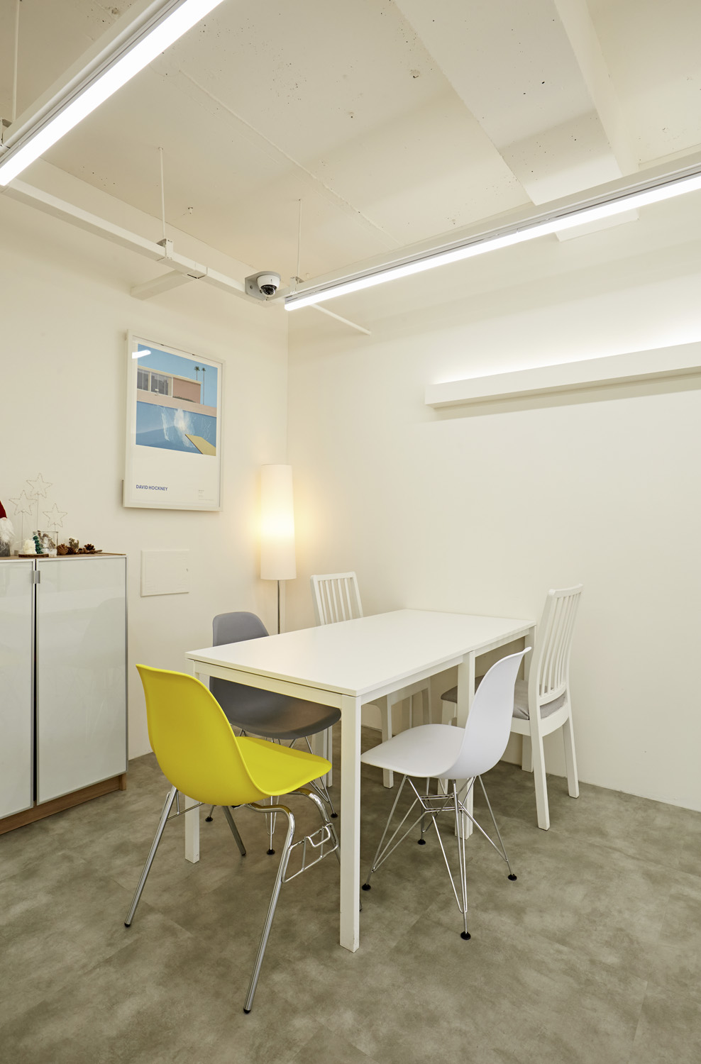 白色梦幻 | 20 平米小空间的精致设计-14