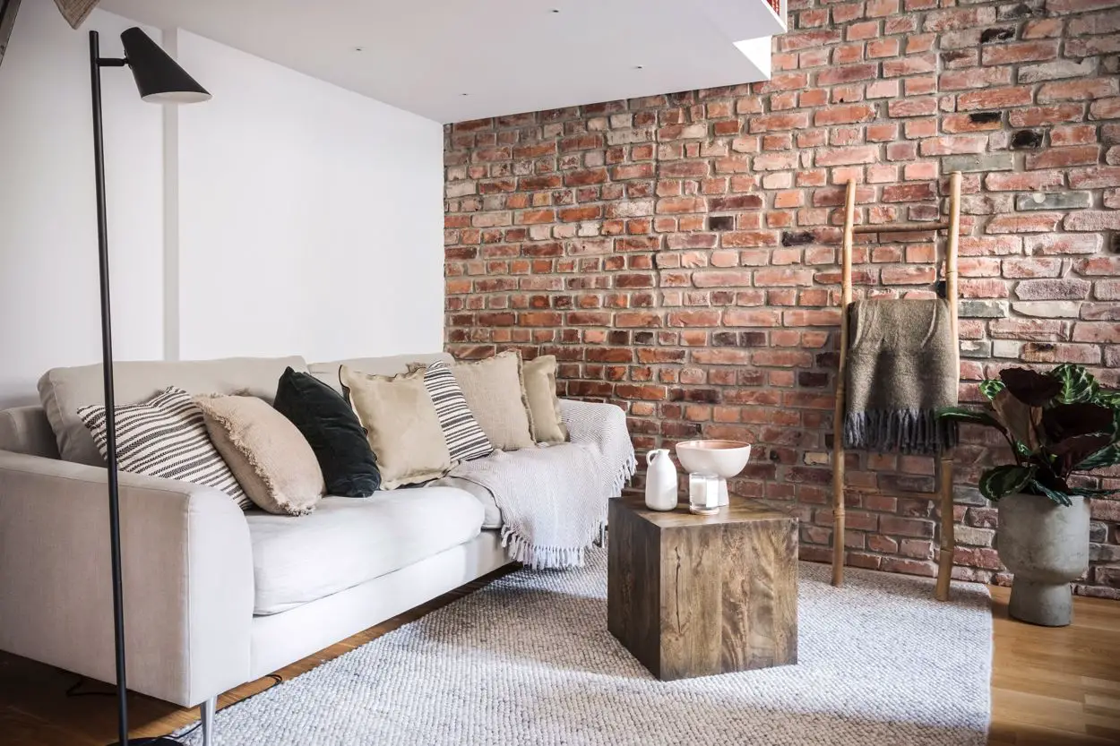 32 平米瑞典风格公寓，高空间利用，复古砖墙为亮点-6