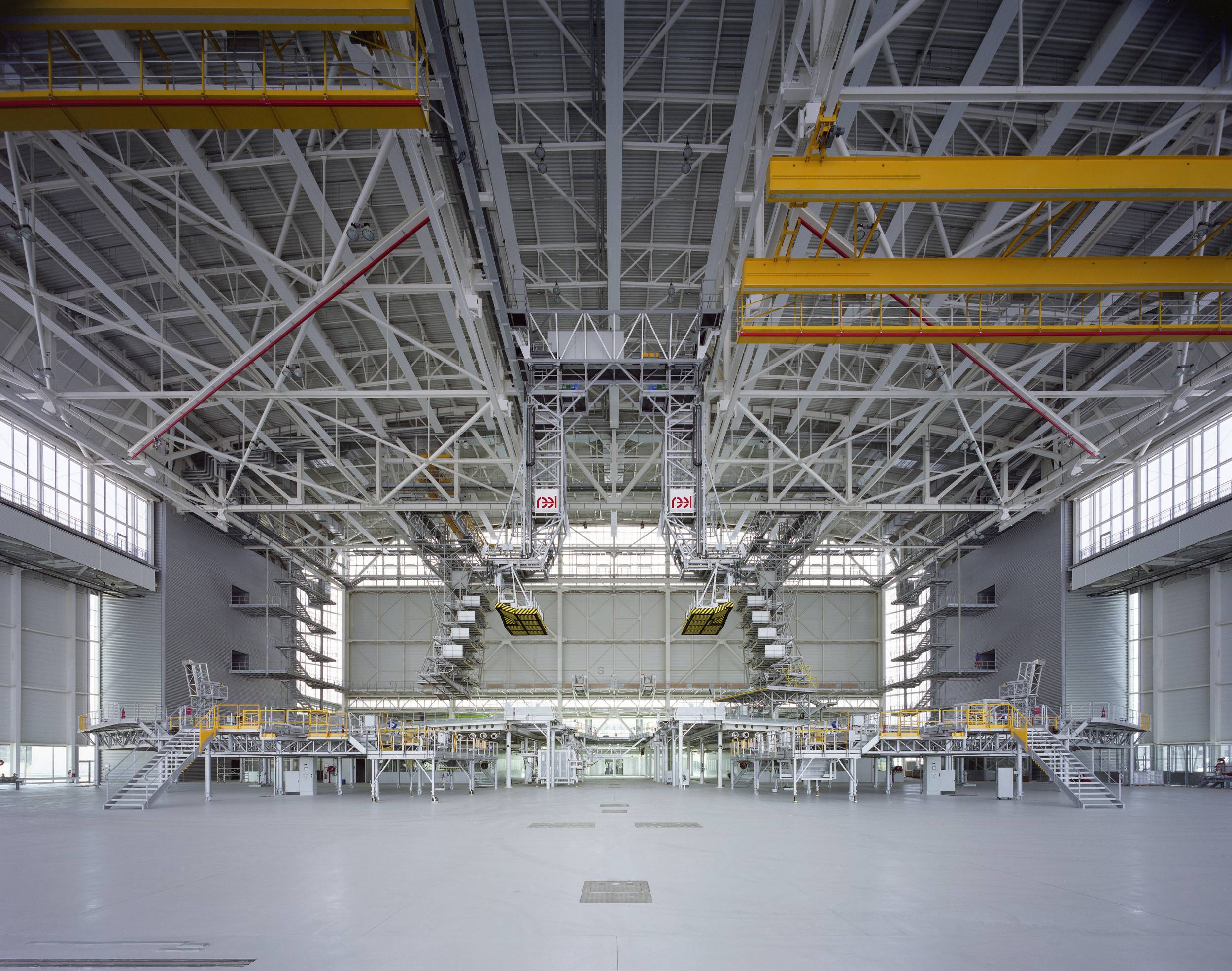 Airbus A380 maintenance facility — Ateliers 2/3/4/-44