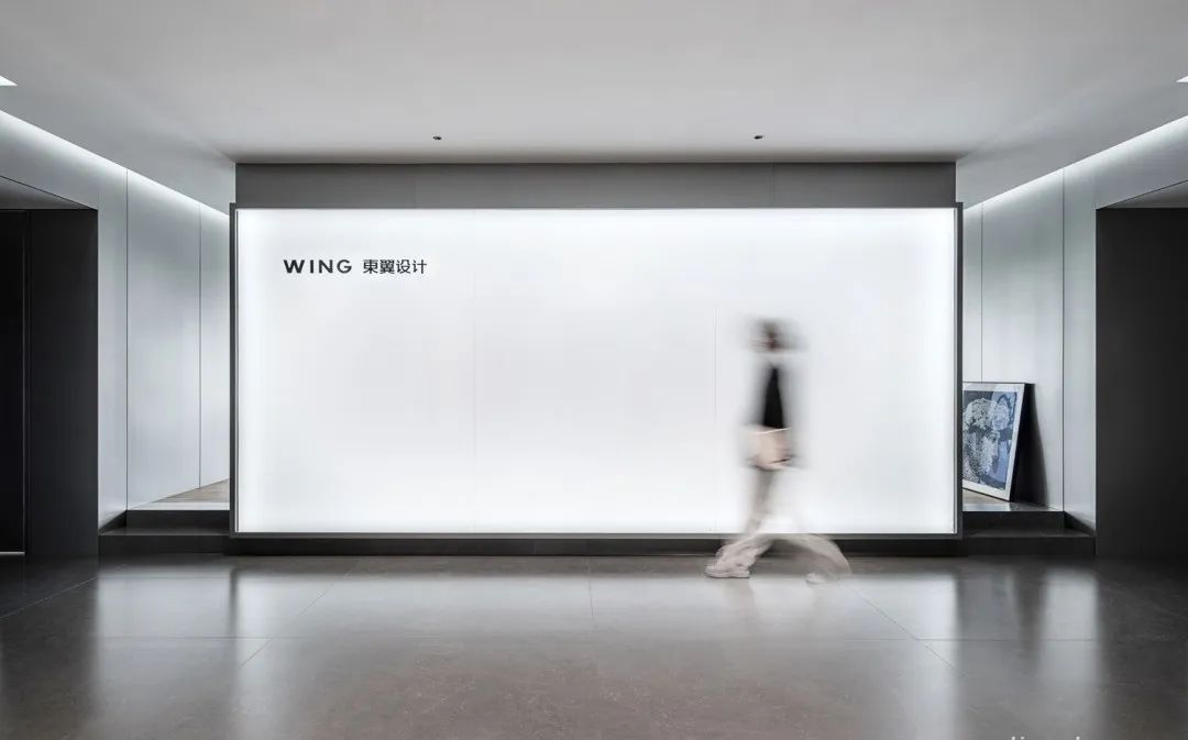 WING 东翼设计·办公空间丨中国佛山丨广东东翼品牌设计有限公司-1