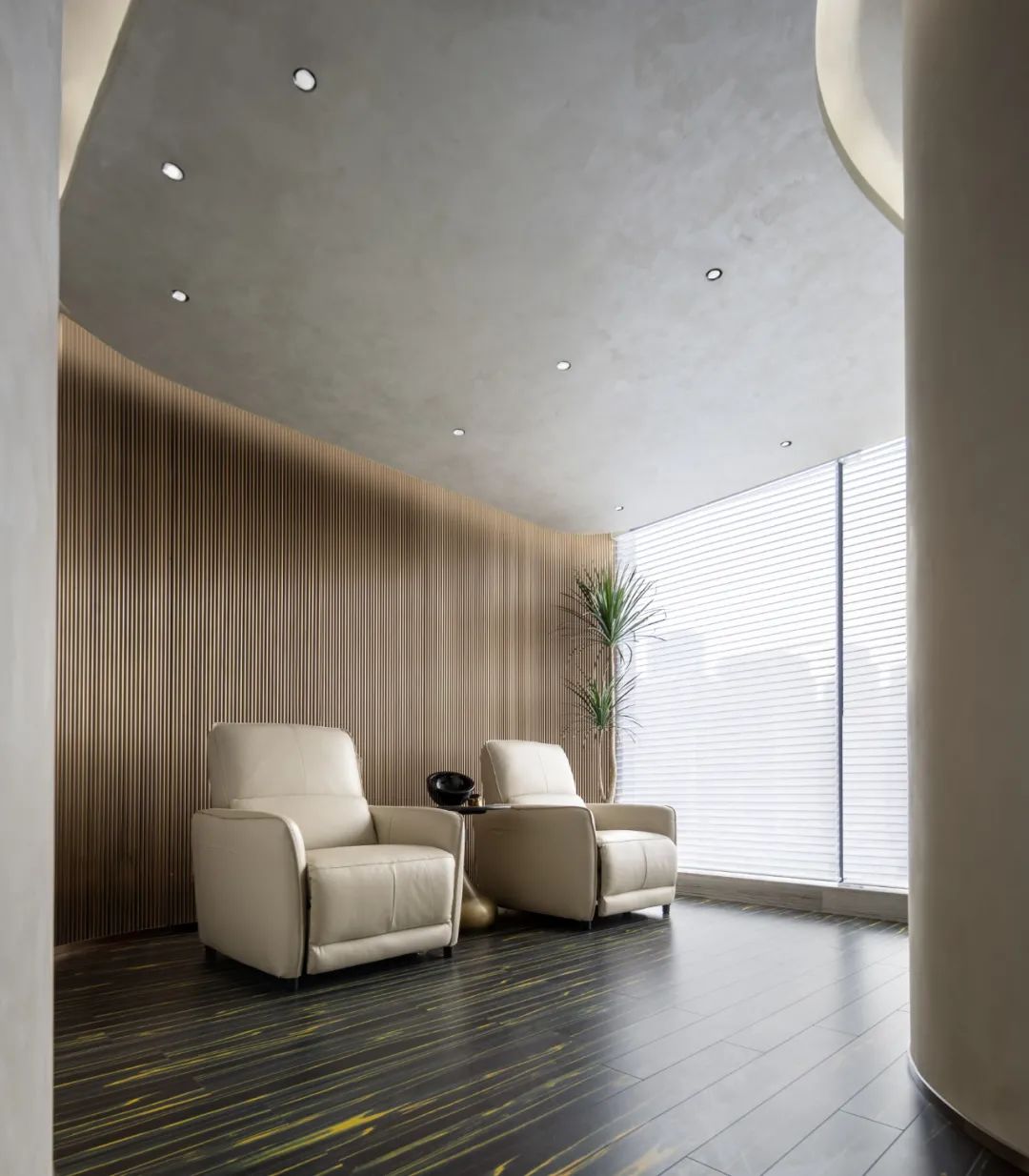 弧形絮语 · 成都赫柏源生物科技美容院设计丨中国成都丨成都尊席装饰工程有限公司-36