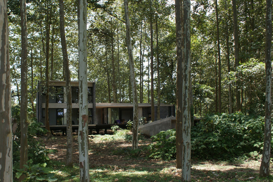 墨西哥黑房子-8