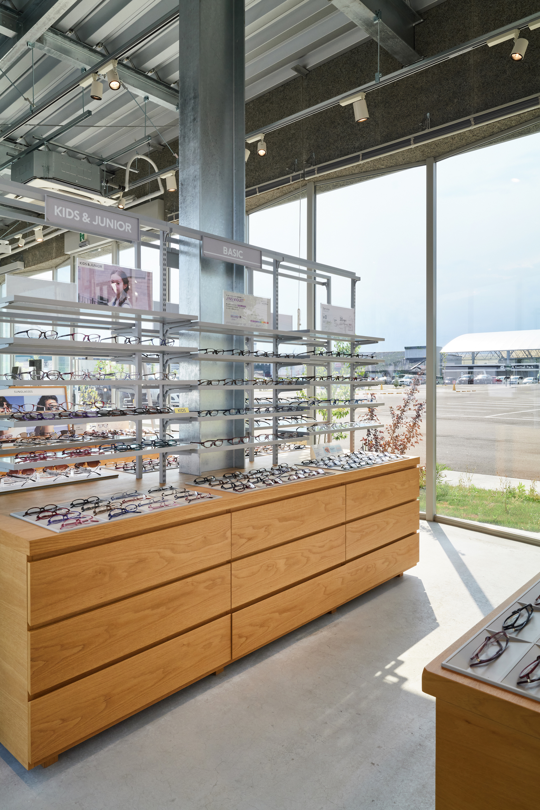 JINS Sendai Izumi 眼镜店丨日本丨Yohei Kawashima architects inc.-29