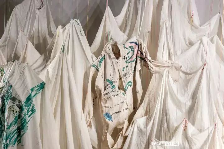 伦敦Selfridges百货物质世界的运动概念橱窗设计-8