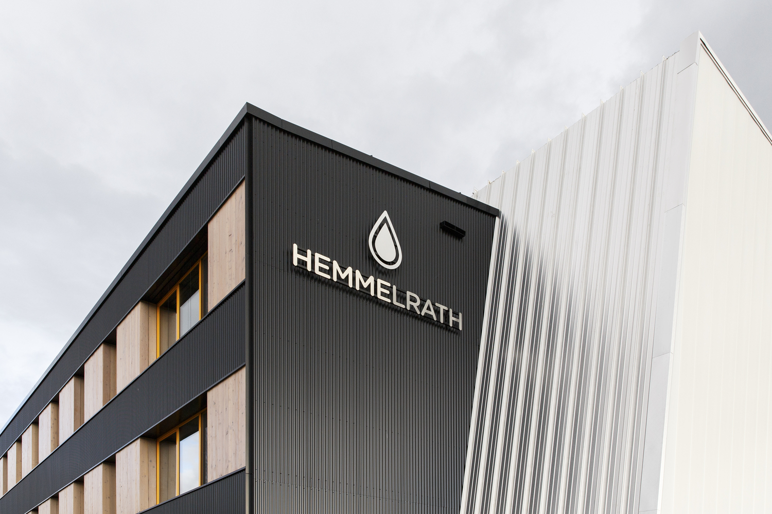 德国艾尔森巴赫市 Hemmelrath 涂料公司模块化总部大楼设计丨ALAS Alarcon Linde Architects-28