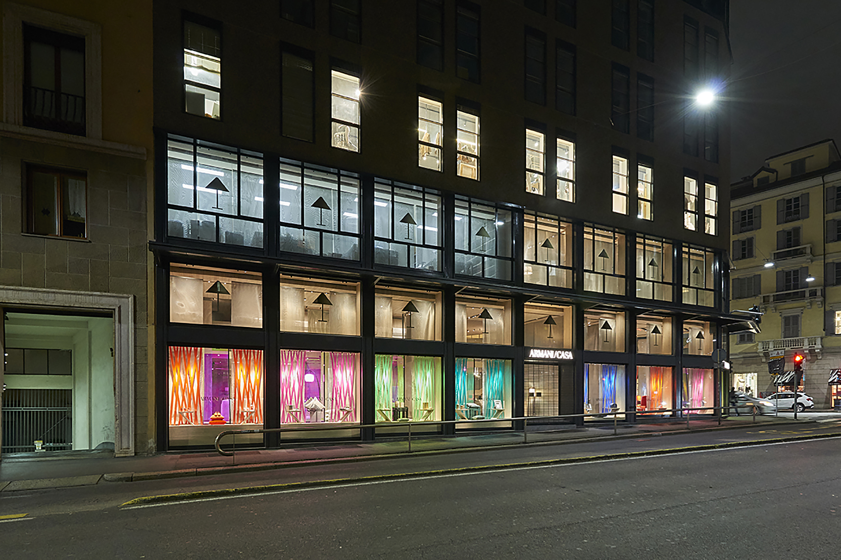 armani casa christmas window display 2017-0