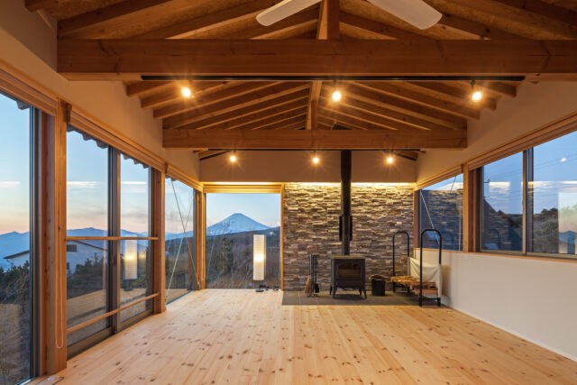 芦ノ湖高原の家丨株式会社米村和夫建築アトリエ-55