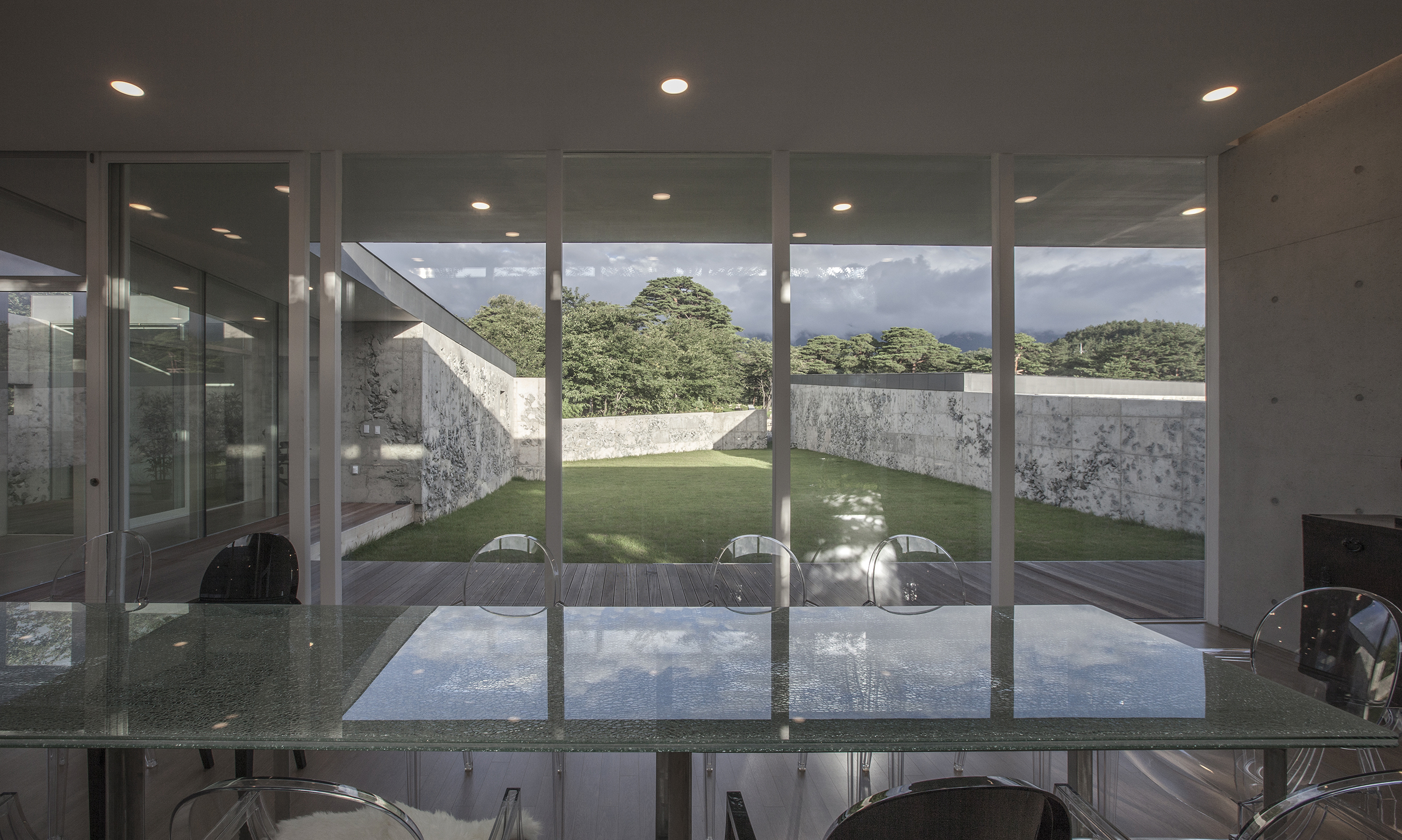 山风松韵的雕塑画廊——韩国 Bauzium 美术馆-24