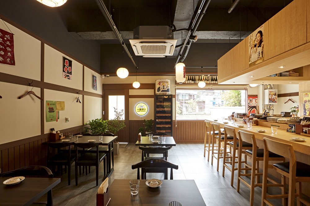 白色与木质，打造 19 平米极简主义室内空间-10