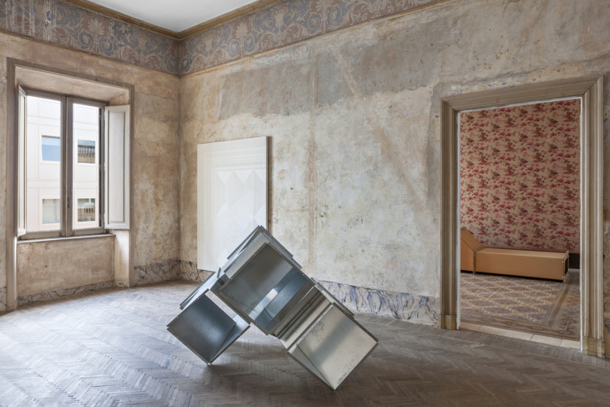 陶巴·奥尔巴赫的“编织”与“褶皱”艺术探索-18