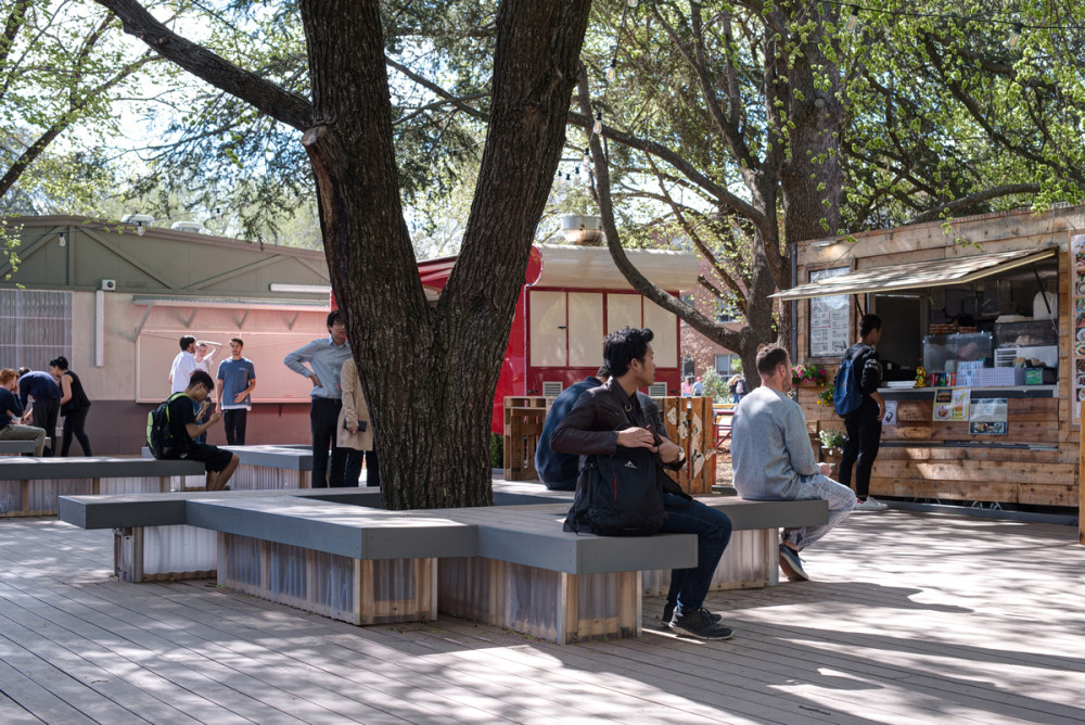 澳大利亚国立大学临时聚会村-20