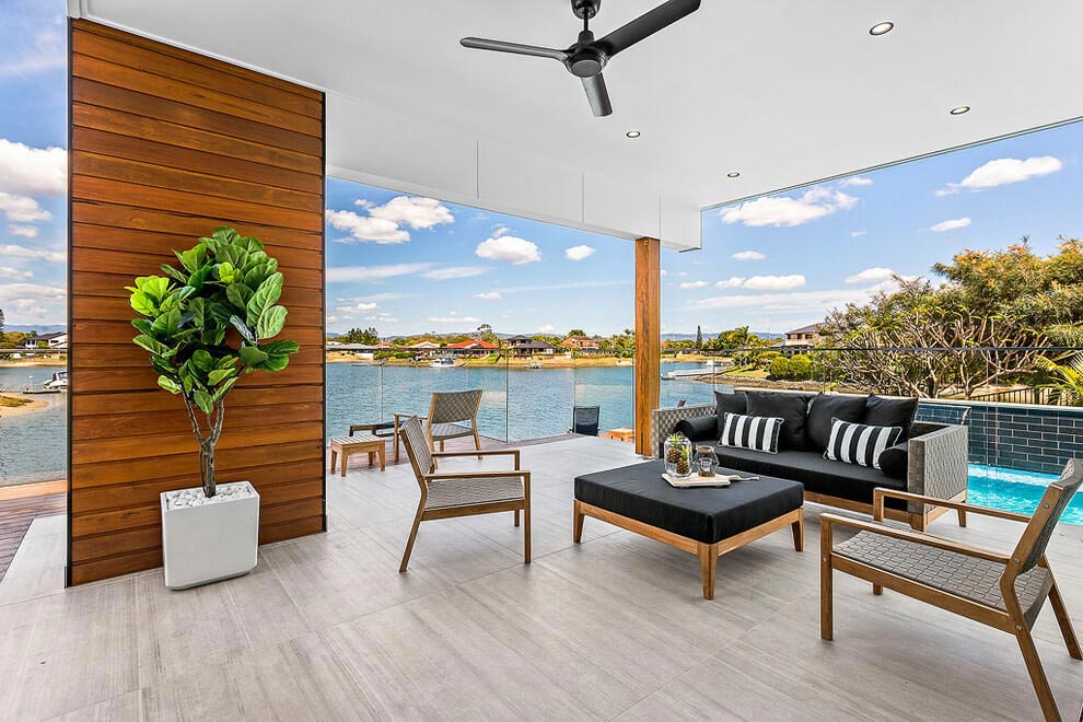 Modern home design in Broadbeach Waters with a contrasting interior between white, natural wood and black   Page 2 of 2   CAANdesign  Architecture and home design blog-9