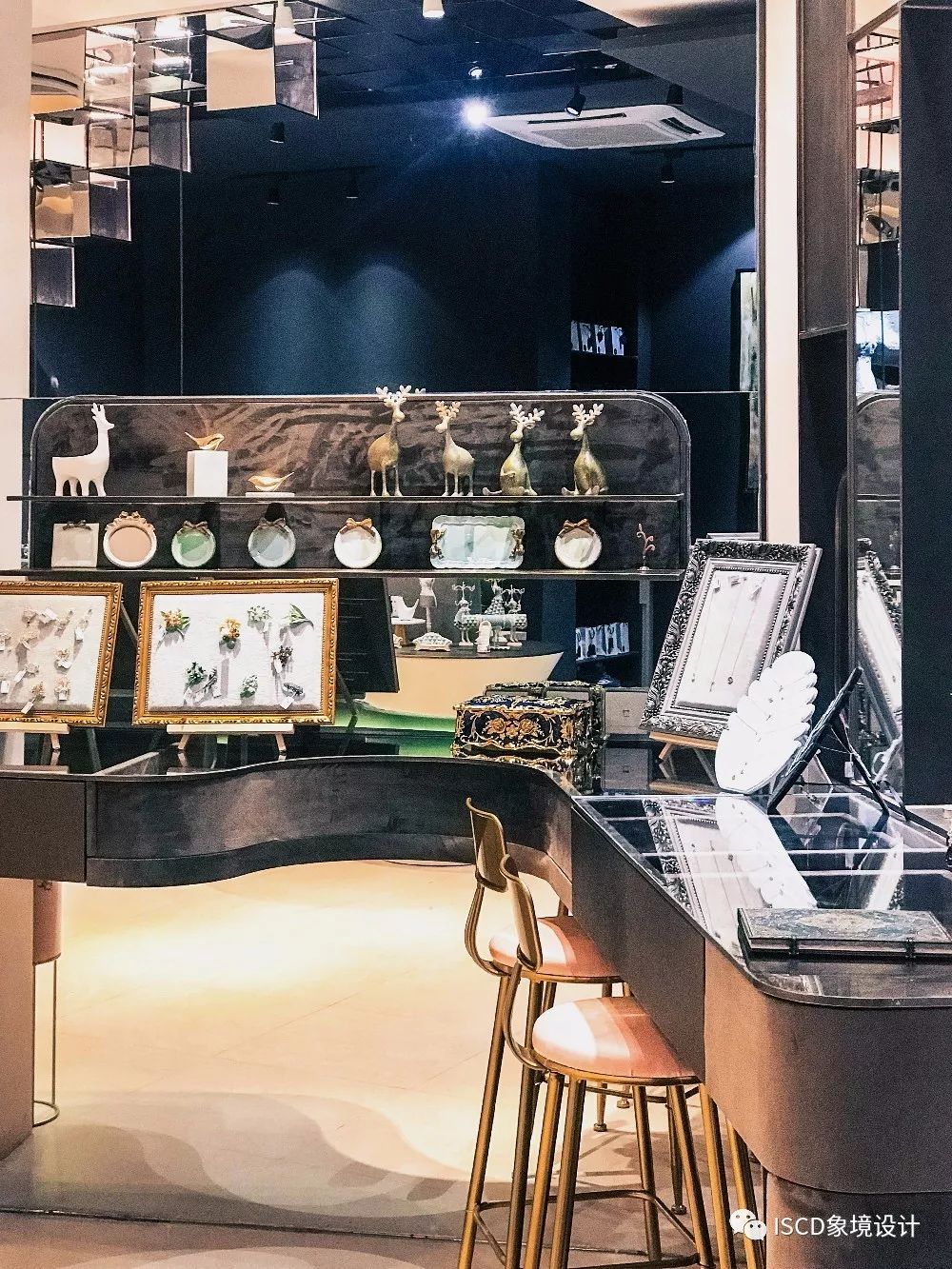 《超时空同居》灵感 Mr.&Miss Jewelry 商街，男女风格鲜明交融-19