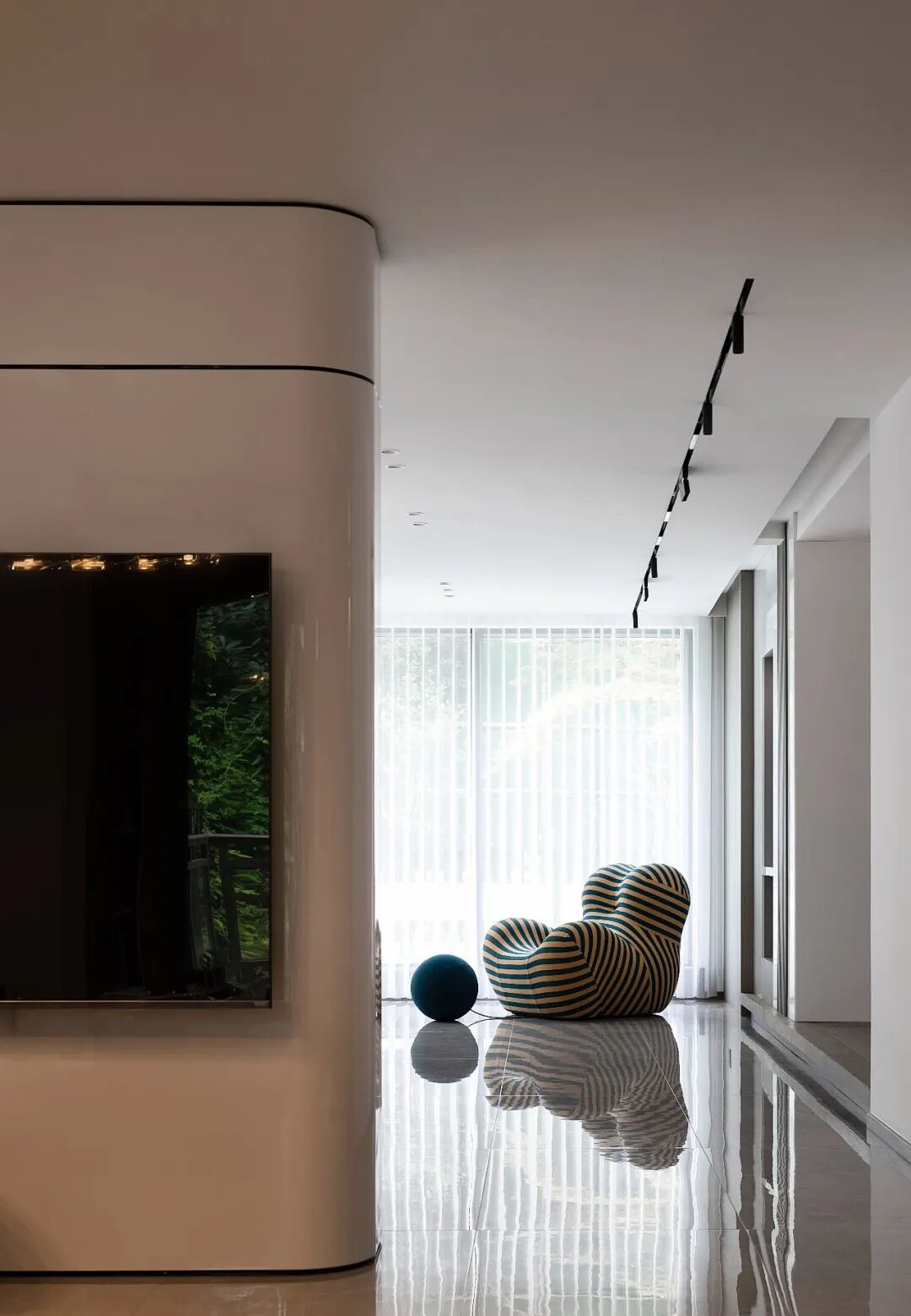 设计生活 | 大平层三要素：空间、交互、材质-6