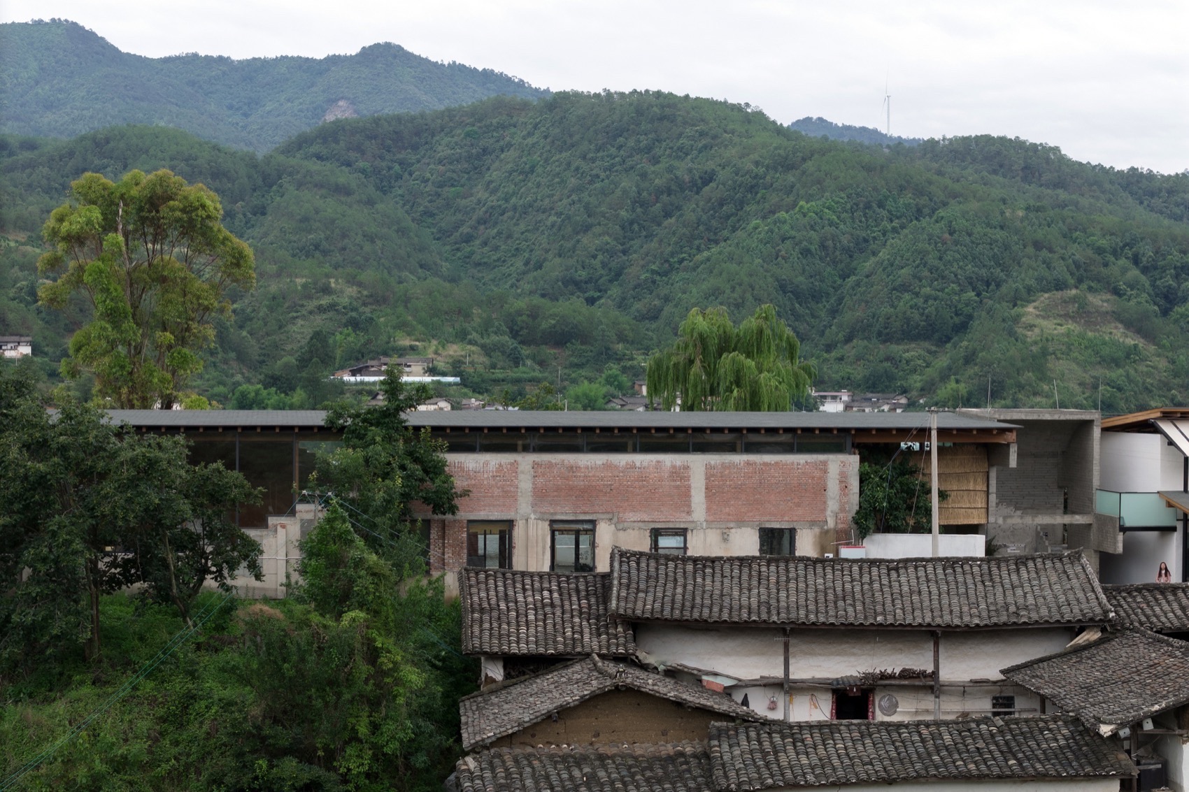 在遗址中的建造 · 联合村社区中心丨中国攀枝花丨合造社建筑设计事务所-8