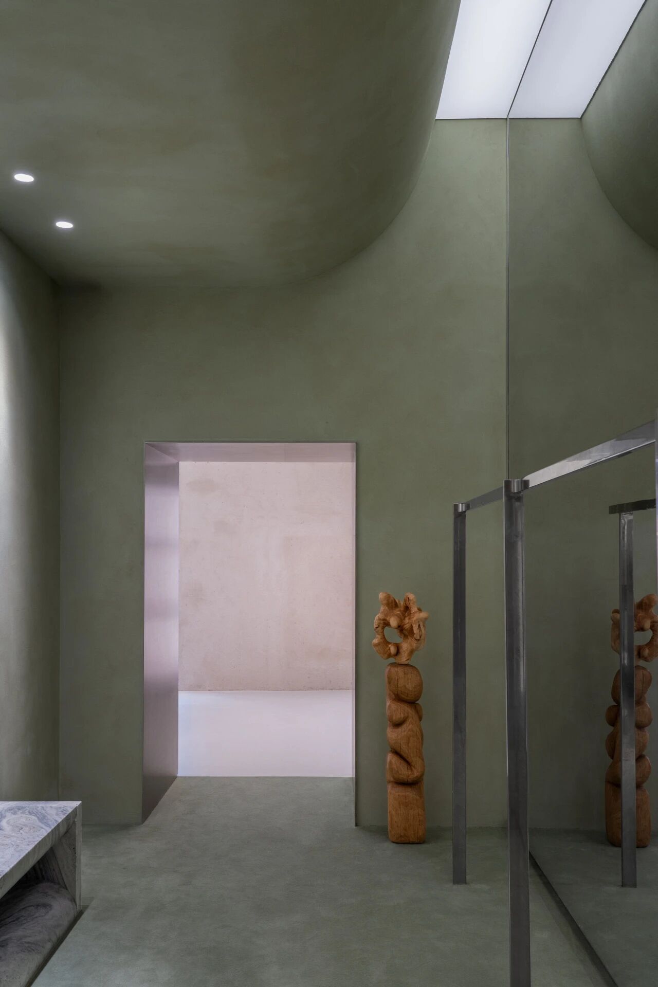 J· Lindeberg先锋美学概念店设计-17