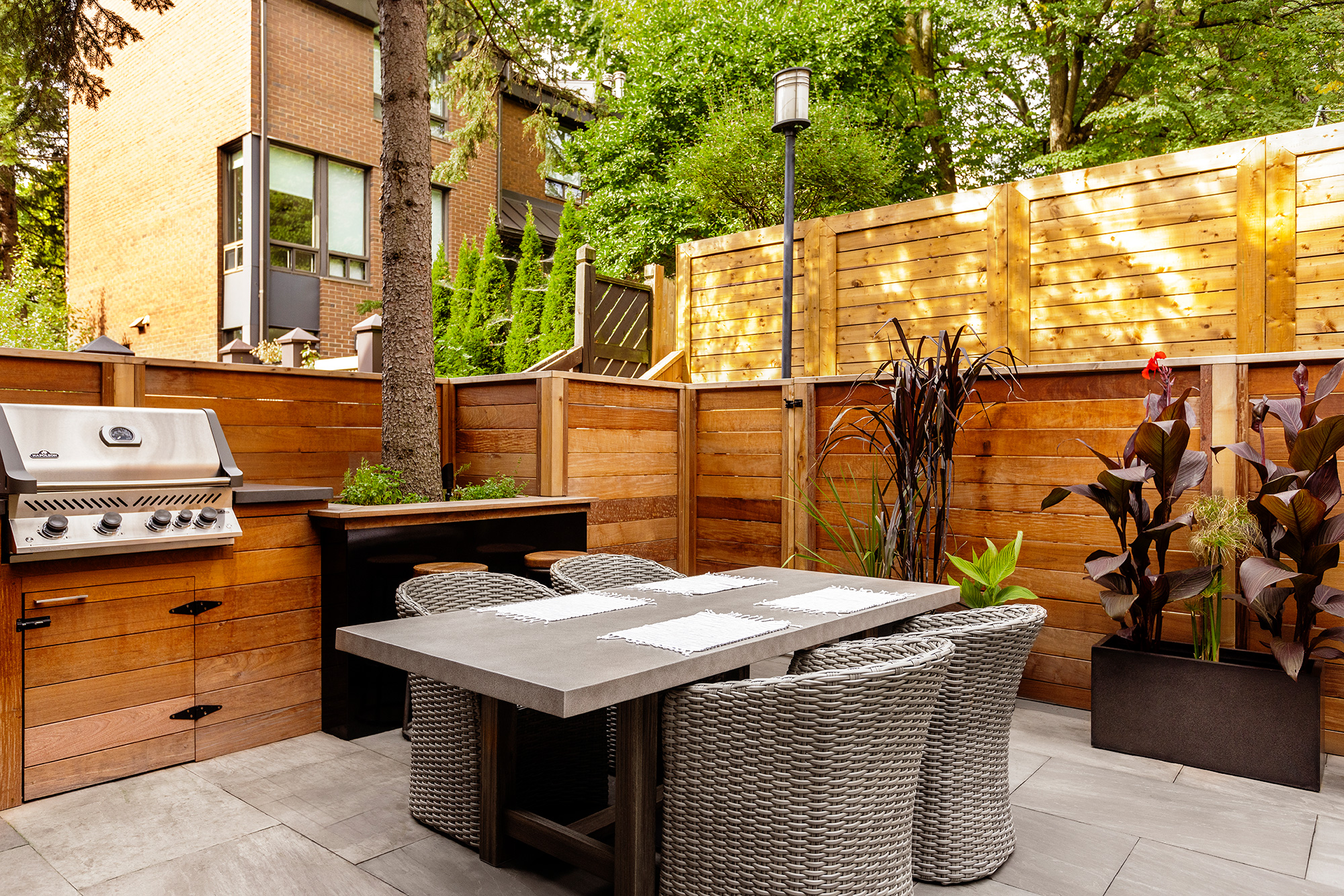 城市小庭院改造  花园融入生活丨Services Paysagers Dominique Filion-6