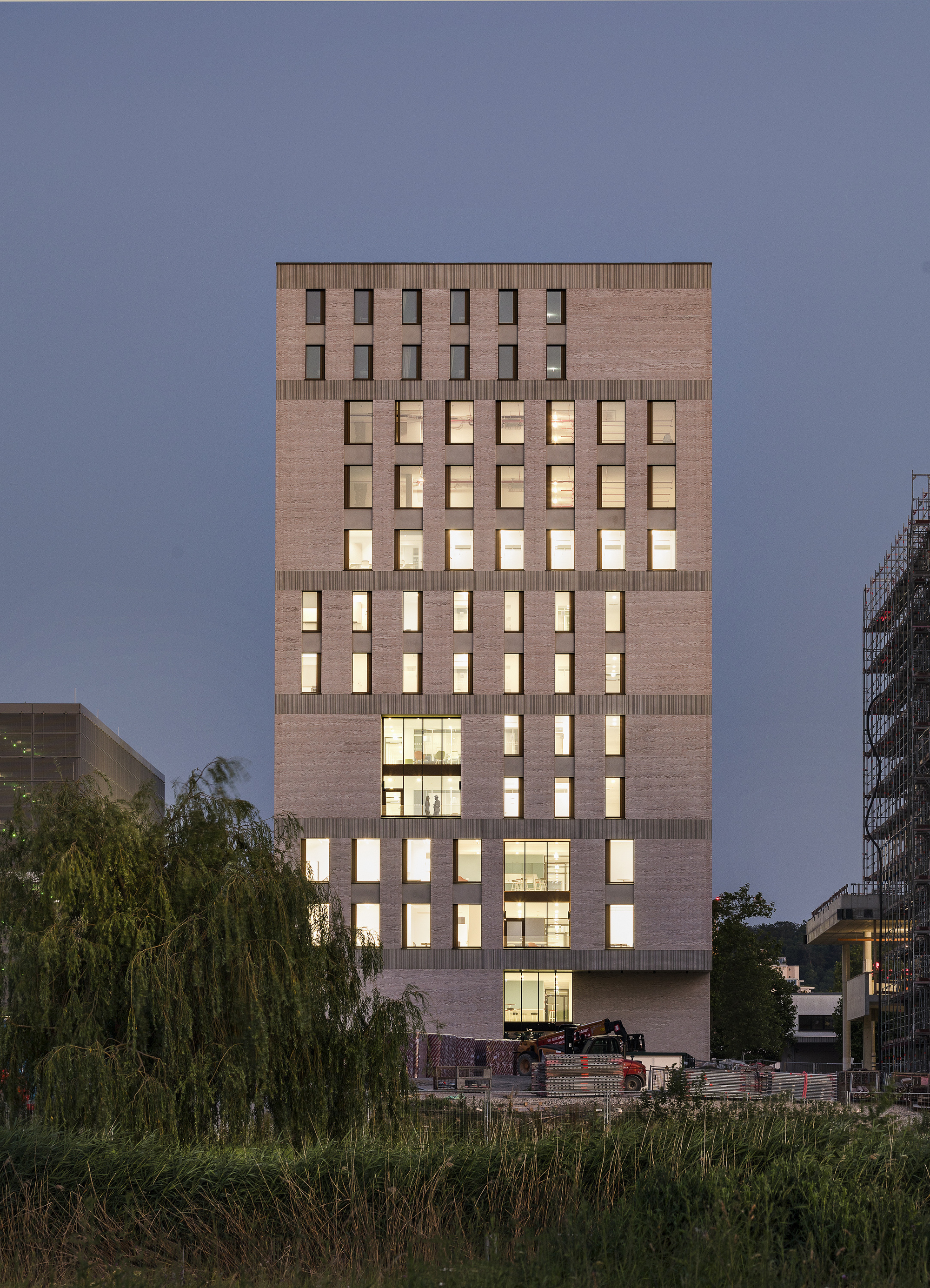 New High-Rise-Block Böblingen District Hospital / Baumschlager Eberle Architekten-19