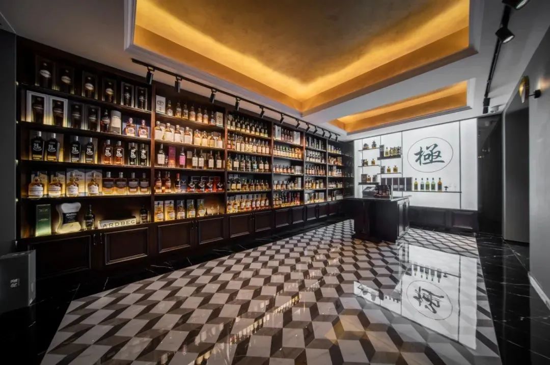 佛山美式风情威士忌酒行丨中国佛山丨品悦生活设计-11