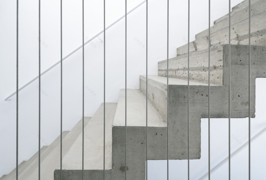 德国 Mering 年轻家庭现代住宅设计-30