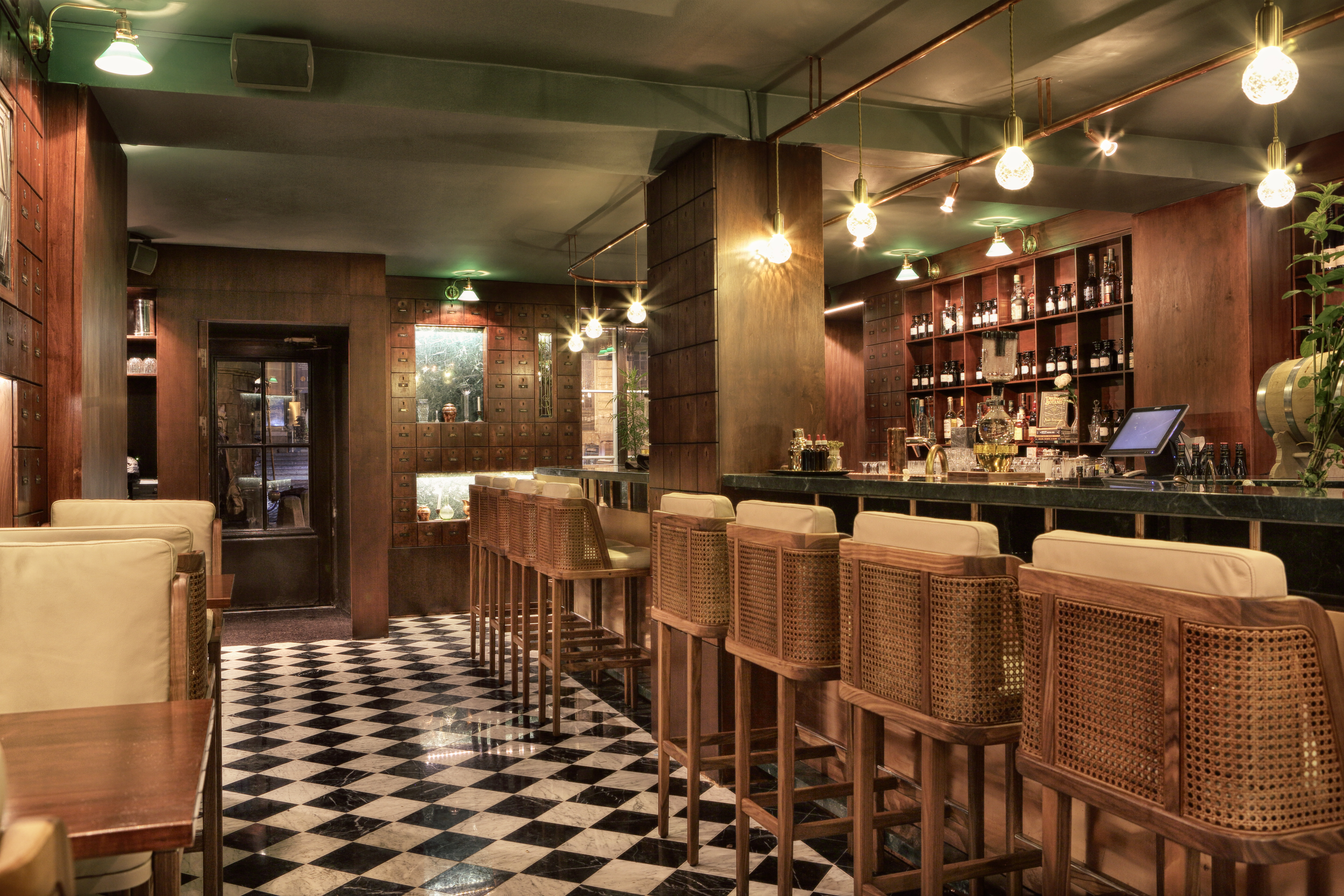 Pharmarium | Stylt Trampoli AB-9