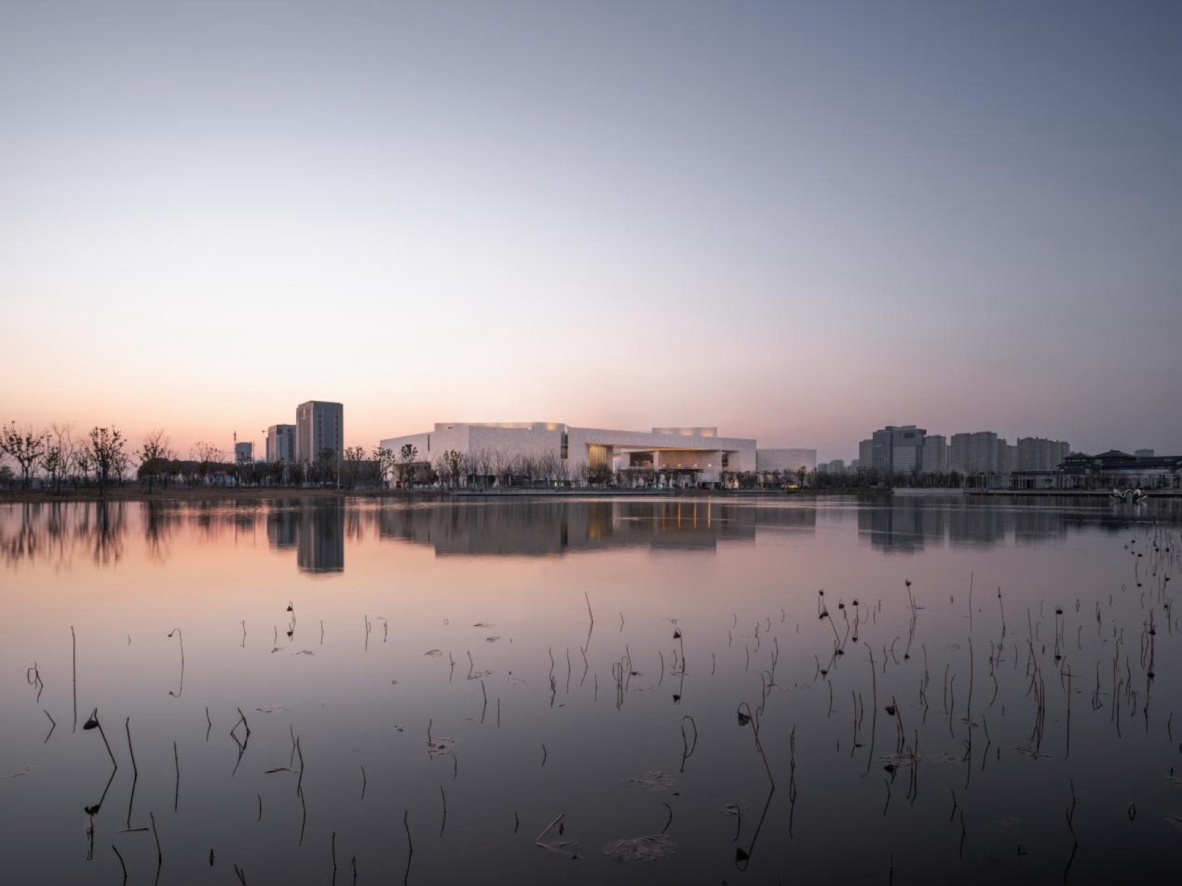 海门市文化中心 剧院项目丨中国南通丨东南大学建筑设计研究院有限公司-7