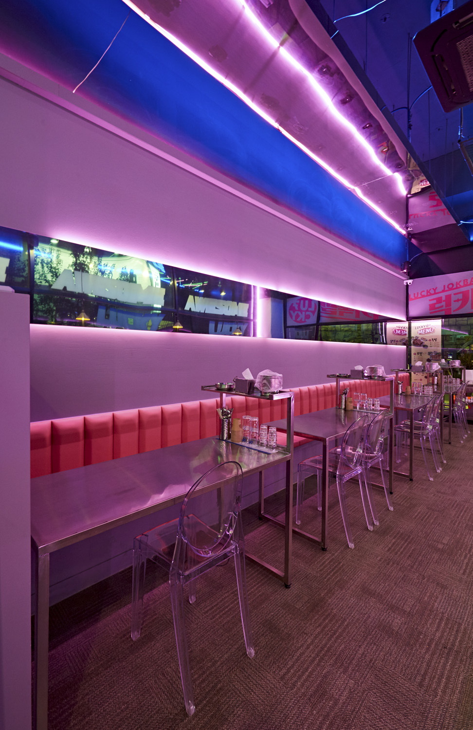 明亮的 12 平米小空间 | 设计师巧妙运用照明打造舒适氛围-11