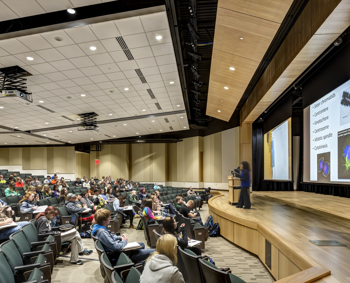 北密歇根大学 Jamrich Hall 创新学习环境-10