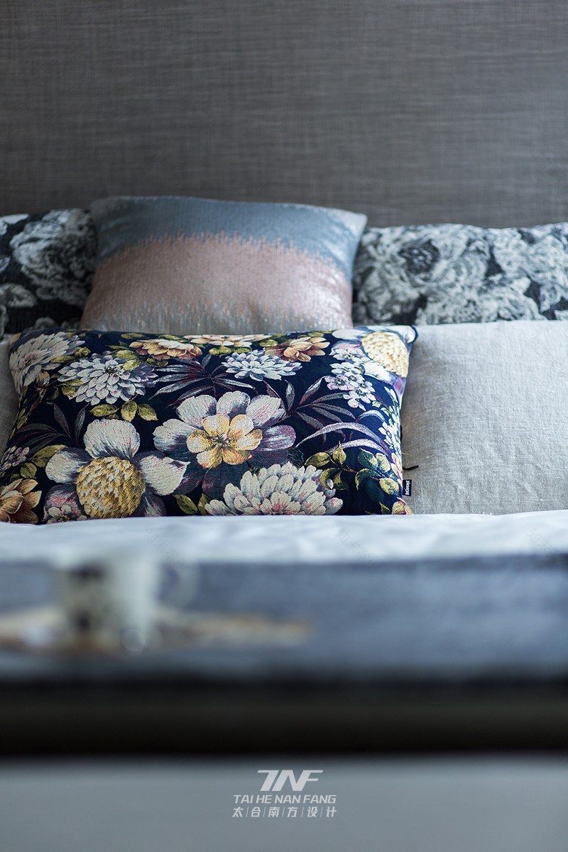 王五平作品 西式雅灰,至境至美 桂平凤凰城样板房设计-22