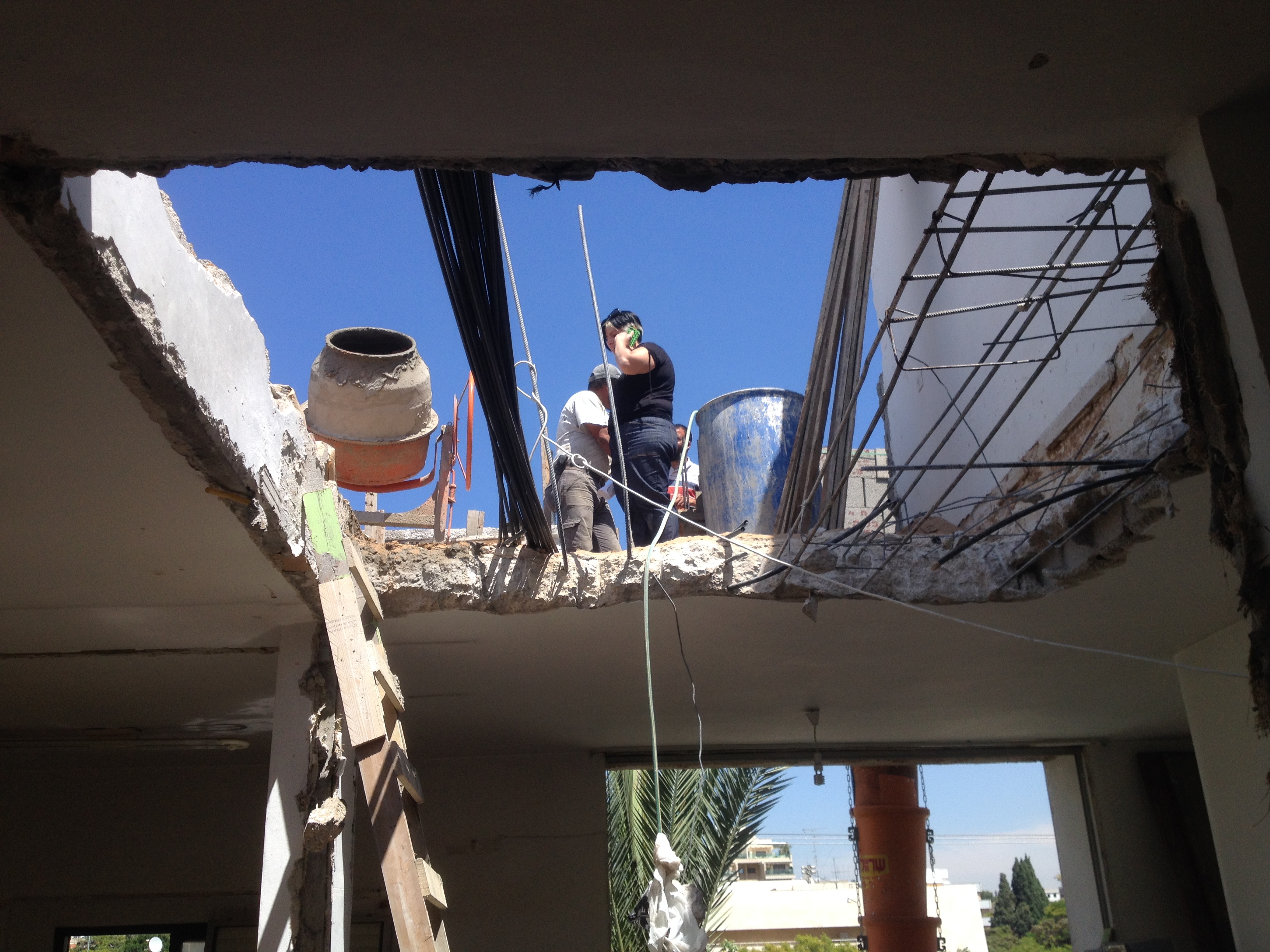 城市中心的混合人居中心-11