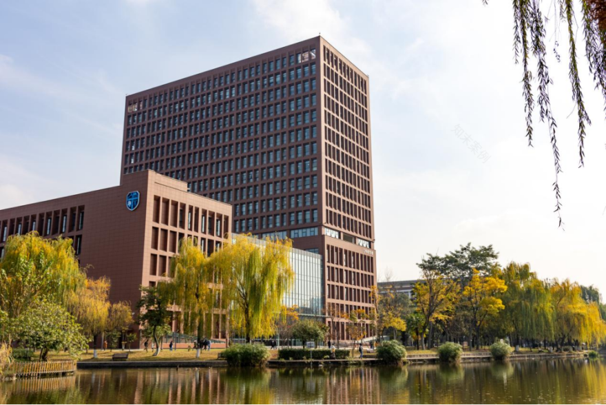 三号教学楼,鲁班奖!-5