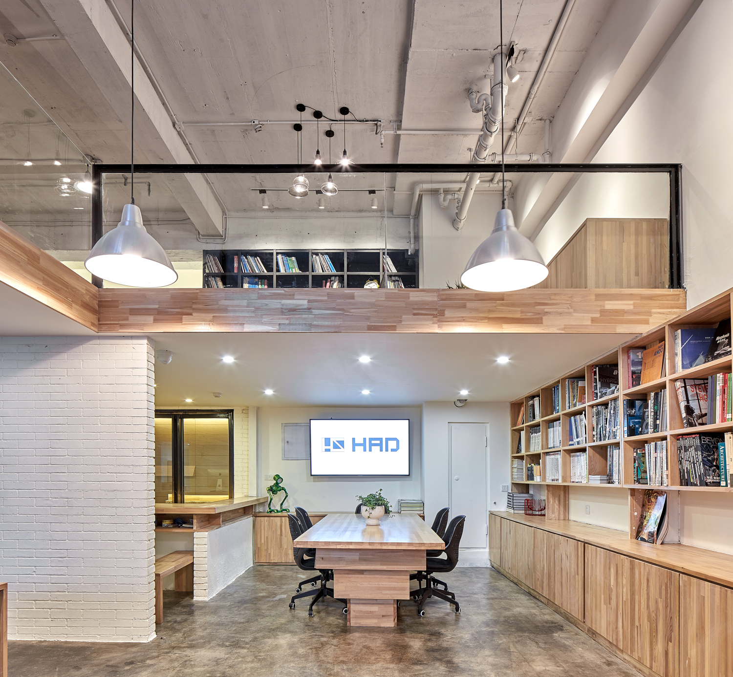 有台阶的屋顶，成都金融中心中的温馨办公室 / 合什建筑设计工作室 -8