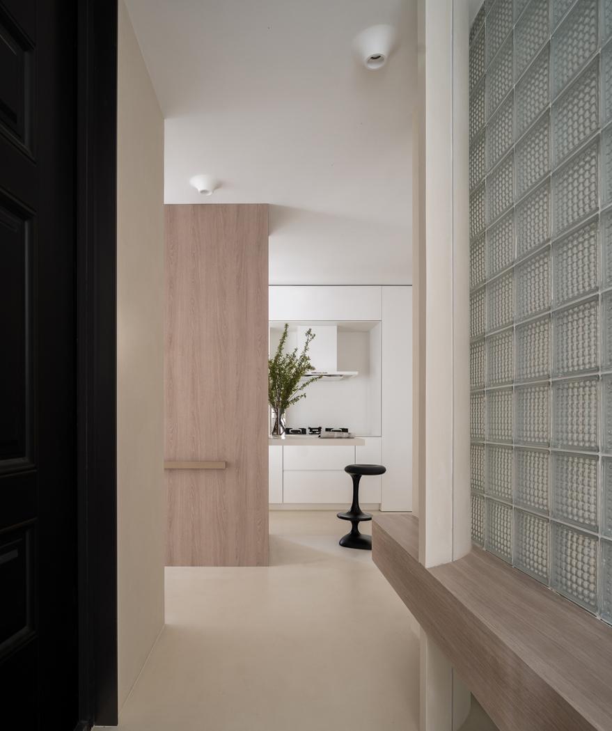 中国上海松江区别墅简约白与原木经典搭配设计-36