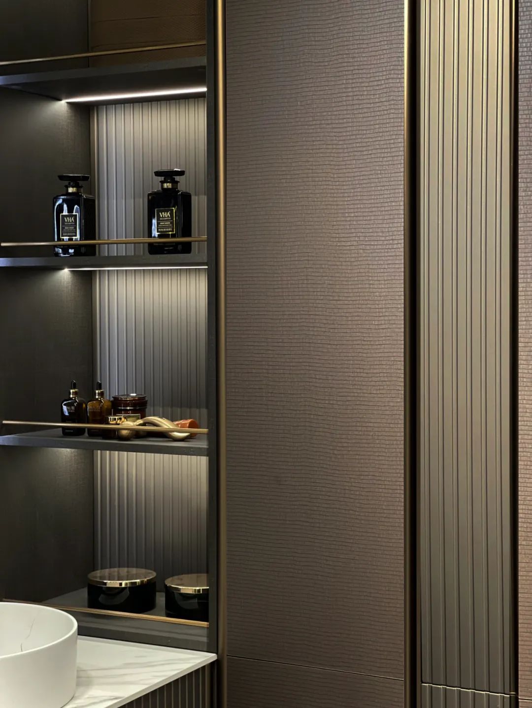 OPPEIN 欧派全卫定制总部标准馆丨中国广州丨佛山市拓维室内设计有限公司-17