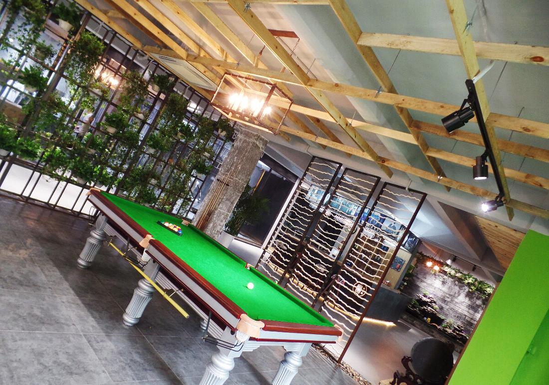 
班布朗服饰办公室 -6